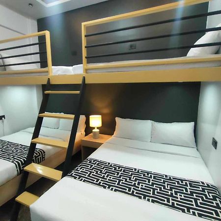 Sands Hotel Nasugbu Zewnętrze zdjęcie