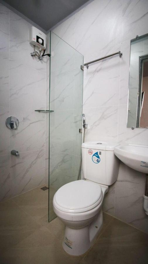 Sands Hotel Nasugbu Zewnętrze zdjęcie