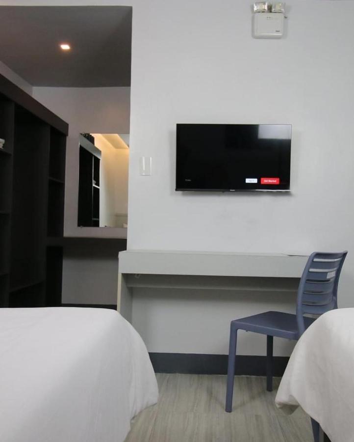 Sands Hotel Nasugbu Zewnętrze zdjęcie