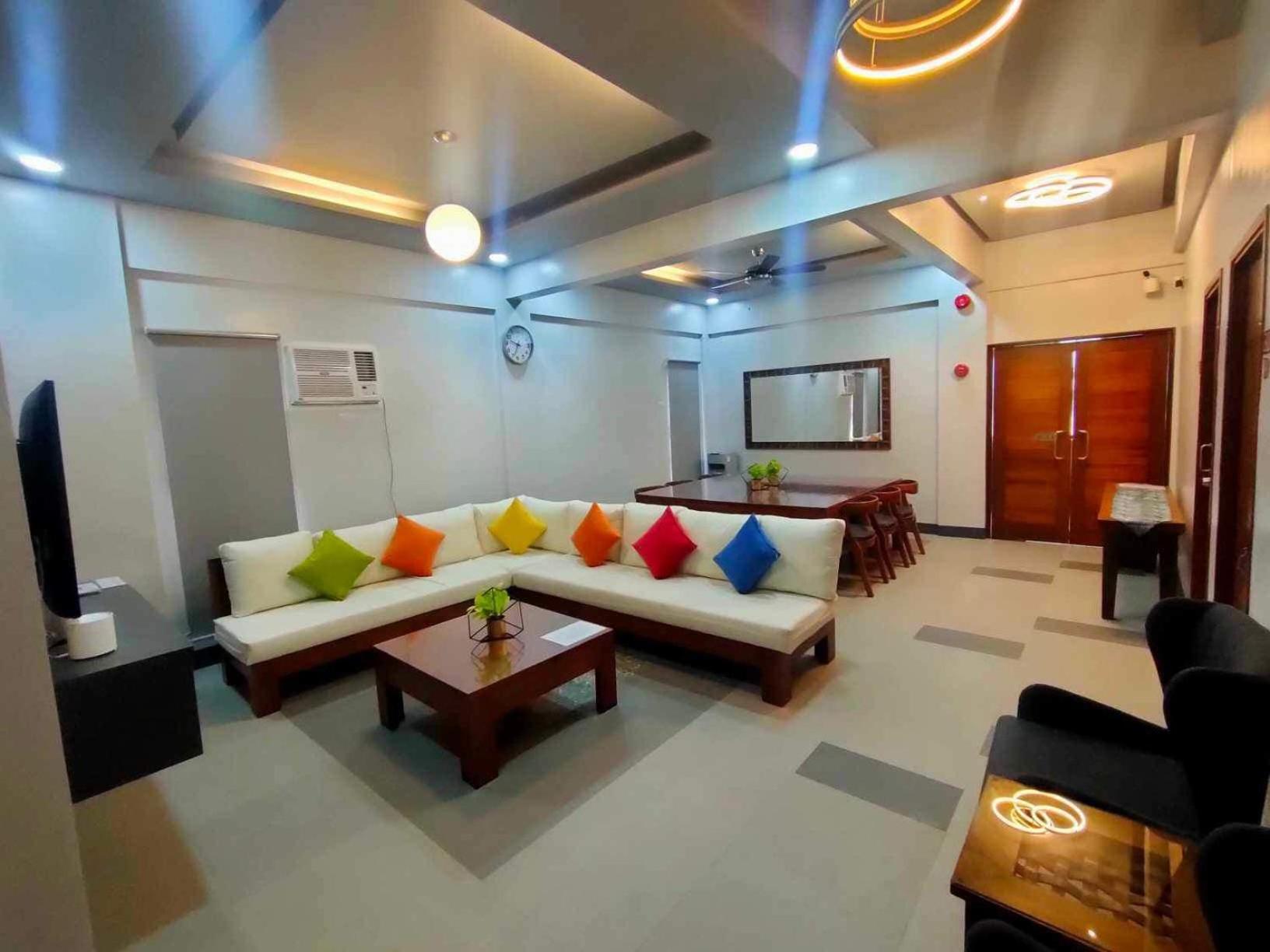 Sands Hotel Nasugbu Zewnętrze zdjęcie